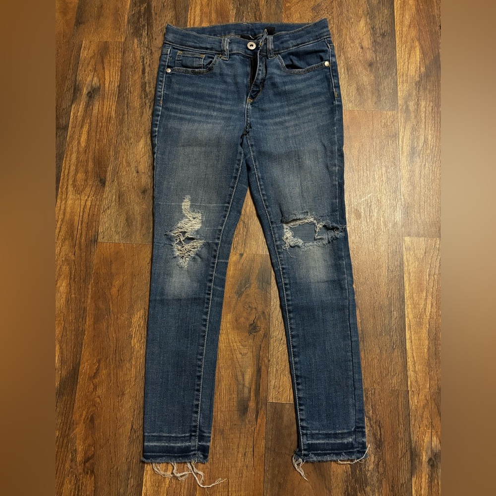 Art Class Distressed Skinny Jeans - Picture 1 of 2